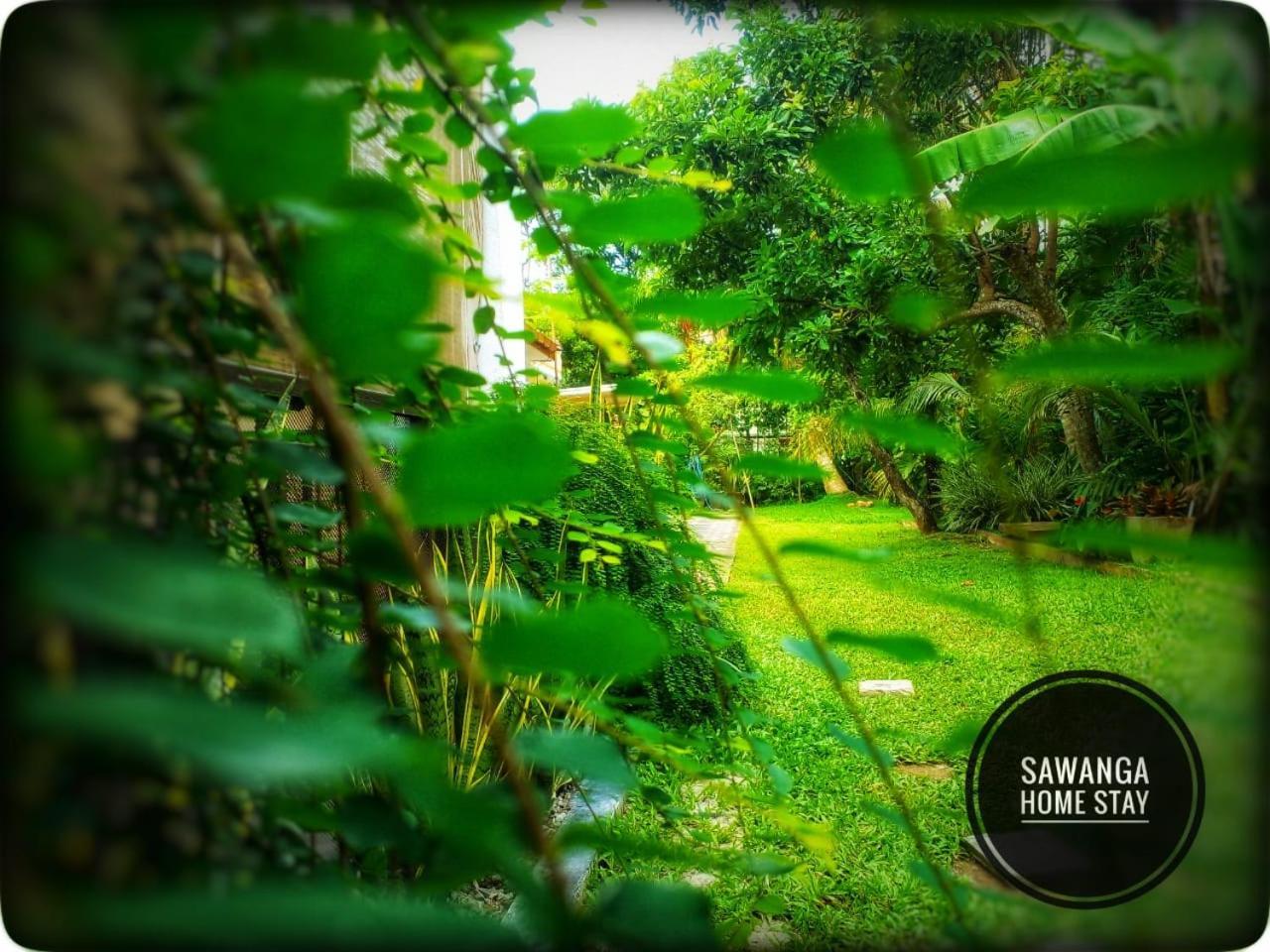 Sawanga Home Stay Уелигама Екстериор снимка