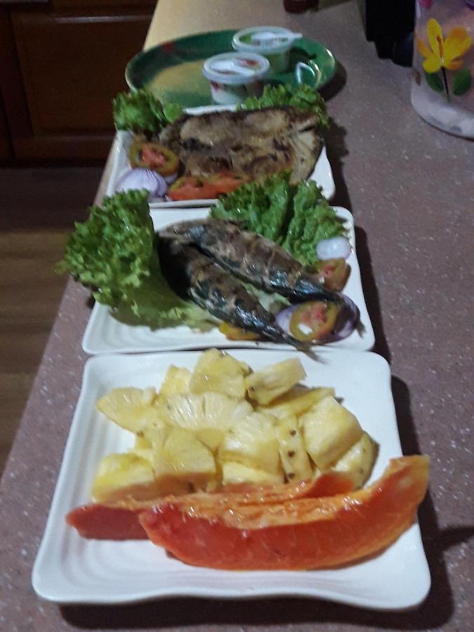 Sawanga Home Stay Уелигама Екстериор снимка